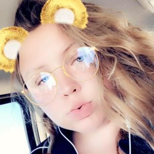 Meet your Posher, Jada